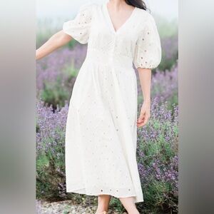 White dress with pockets